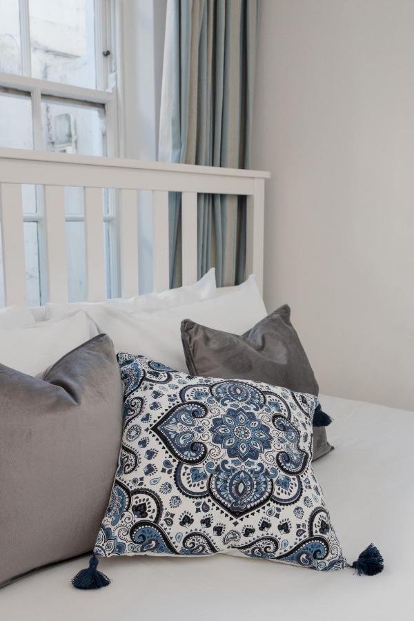 Charming Apartment In The Heart Of Pimlico London Exterior photo