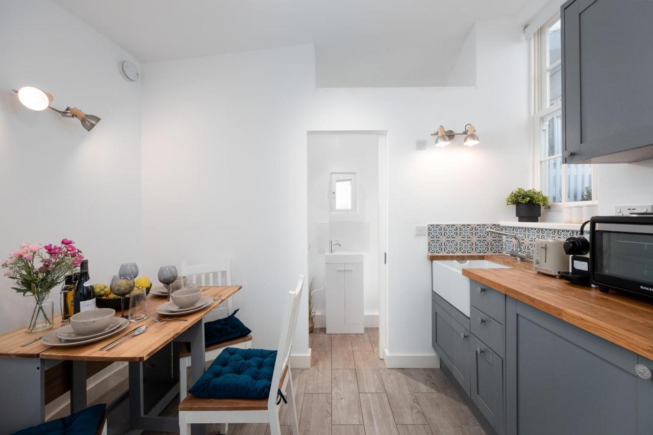 Charming Apartment In The Heart Of Pimlico London Exterior photo